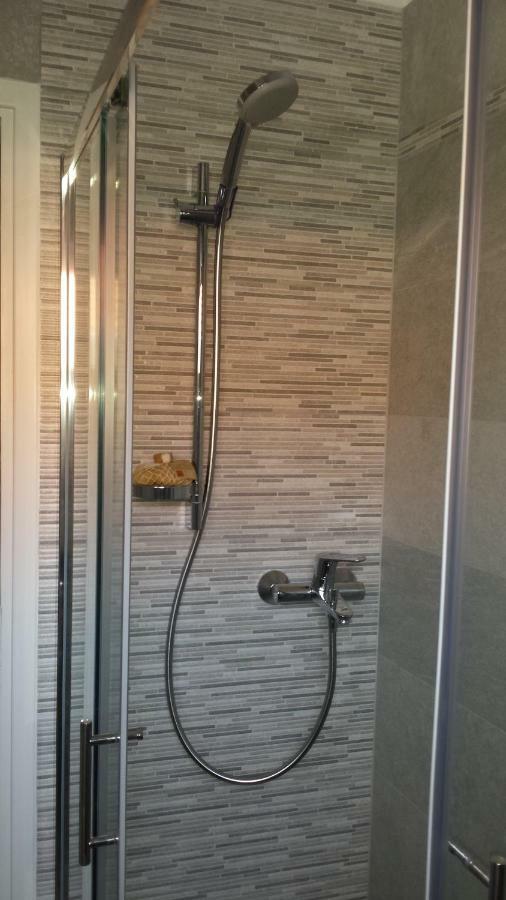 Apartment Robic Вир Екстериор снимка