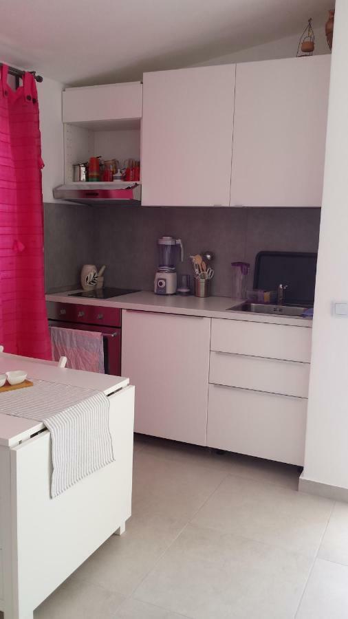 Apartment Robic Вир Екстериор снимка